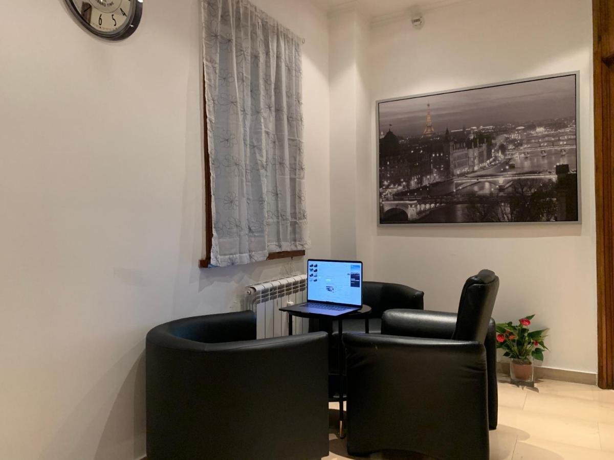 Bella Roma Guest House Extérieur photo
