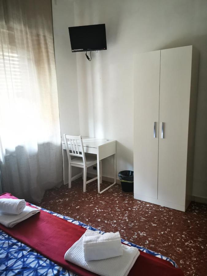 Bella Roma Guest House Extérieur photo